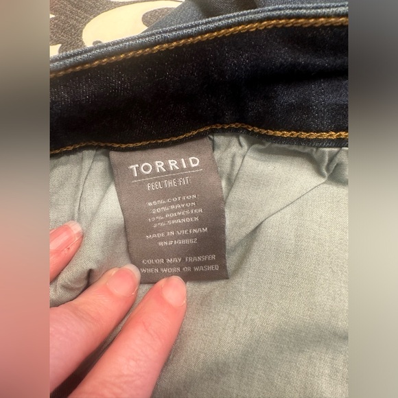 Torrid MidFit Slim Boot Super Soft Mid-Rise Jean - Picture 6 of 8
